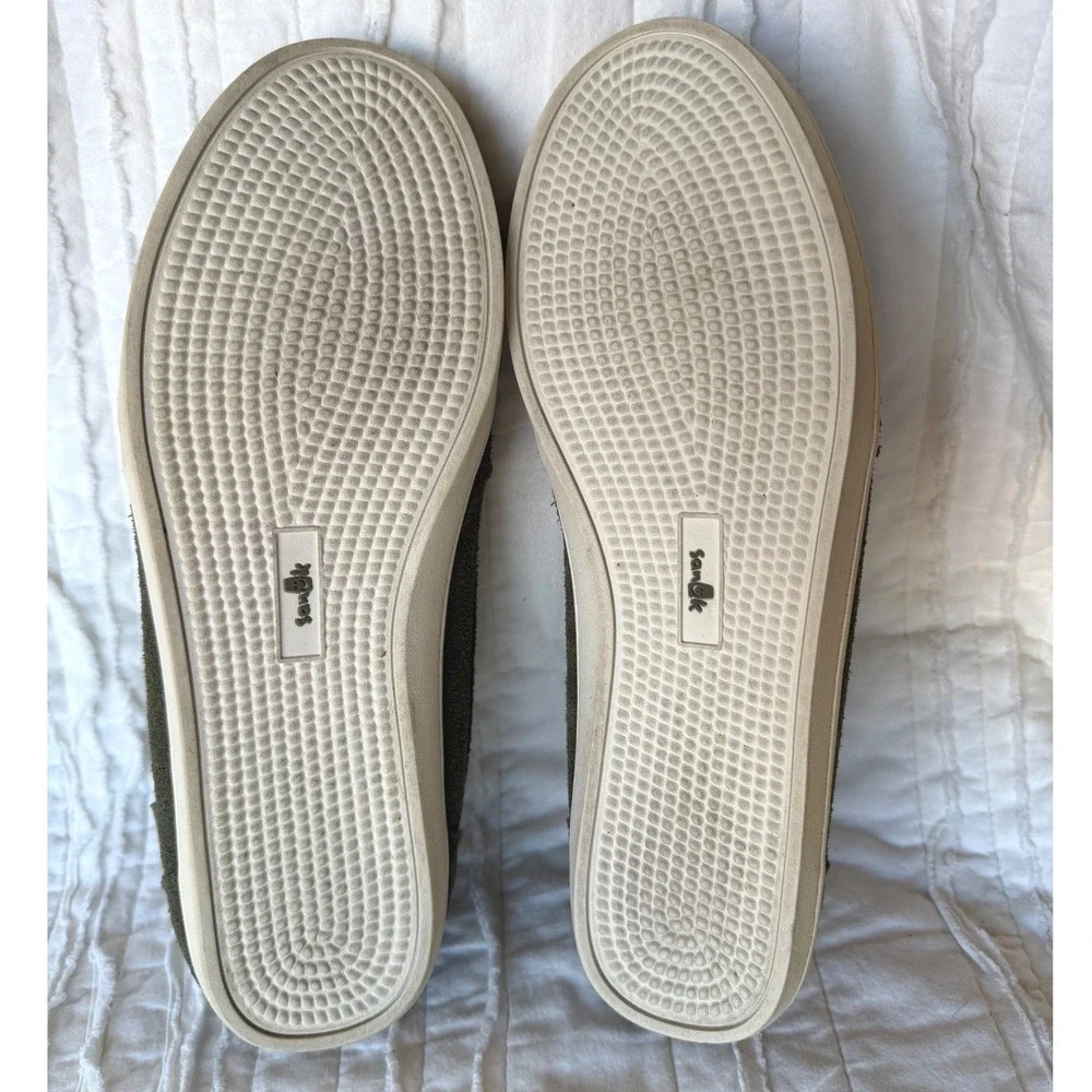 Sanuk Pair O Dice Chill Suede Slip On Olive Green Faux Fur Lined Womens 8.5